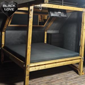 a bunk bed for a tiny house at Love Apartmanok Eger in Eger