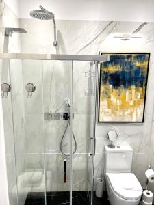 Kúpeľňa v ubytovaní MONDRIAN Luxury Suites UNESCO Old Town