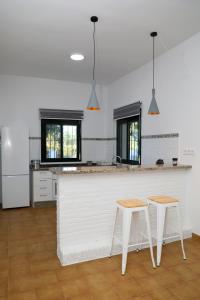 Kuchyňa alebo kuchynka v ubytovaní Casa La Herradura 2