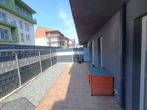 Μπαλκόνι ή βεράντα στο Apartament rafinat cu grădină privată