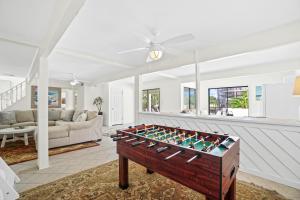 Fotografie z fotogalerie ubytování Destin Beach House - Happy Harbor House by Panhandle Getaways v destinaci Destin