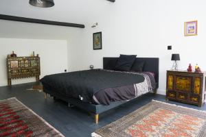 Posteľ alebo postele v izbe v ubytovaní EXIGEHOME-Magnifique Loft à 15 minutes de Paris