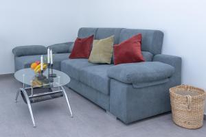 A seating area at Poris 3 Beachfront Corralejo By Holidays Home Még 14 kép