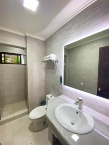 Ванная комната в Hotel Naoz