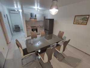 Kuchyň nebo kuchyňský kout v ubytování Apartments Prosika