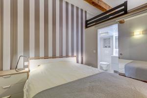 Posteľ alebo postele v izbe v ubytovaní Le Carnot 29 - Beautiful apartment in the heart of Annecy