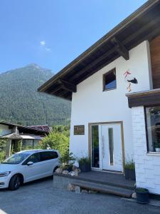 Nespecifikovaný výhled na hory nebo výhled na hory při pohledu z apartmánu