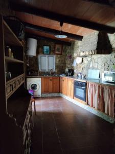 Kuchyňa alebo kuchynka v ubytovaní Casa El Jazmín