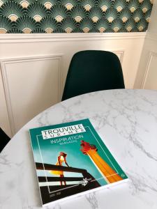 Posteľ alebo postele v izbe v ubytovaní Luxueux Appartement Trouville/Deauville avec balcon