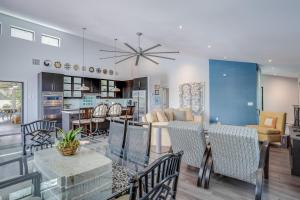 Gallery image of Bonita Springs Landing in Bonita Springs
