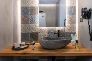 A bathroom at Manesis Suites