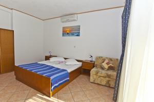 Fotografia z galérie ubytovania Apartments and rooms by the sea Brela, Makarska - 6056 v destinácii Brela