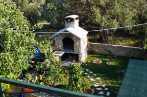 Fotografia z galérie ubytovania Family friendly seaside apartments Vinisce, Trogir - 5946 v destinácii Vinišće