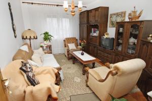 Posezení v ubytování Apartments by the sea Sumpetar, Omis - 5983