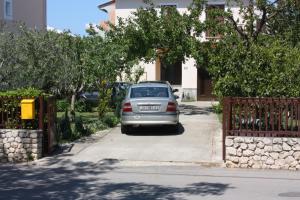 Zdjęcie z galerii obiektu Apartments with a parking space Turanj, Biograd - 6212 w mieście Turanj