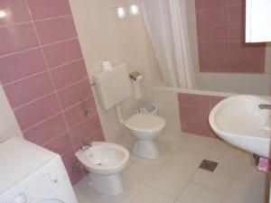 Kúpeľňa v ubytovaní Apartments with a parking space Ljubac, Zadar - 6141