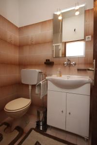 Fotografie z fotogalerie ubytování Apartments by the sea Sukosan, Zadar - 6176 v destinaci Sukošan