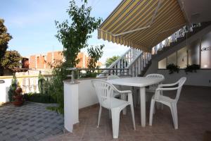 Fotografie z fotogalerie ubytování Apartments with a parking space Bibinje, Zadar - 6189 v destinaci Bibinje