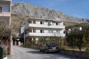 Fotografia z galérie ubytovania Apartments with a parking space Dugi Rat, Omis - 7481 v Dugi Rat