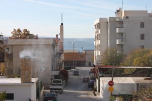 Fotografia z galérie ubytovania Apartments with a parking space Dugi Rat, Omis - 7481 v Dugi Rat