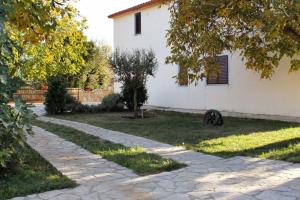 Fotografia z galérie ubytovania Family friendly house with a swimming pool Orihi, Central Istria - Sredisnja Istra - 7492 v destinácii Barban