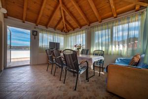 Posedenie v ubytovaní Apartments by the sea Razanj, Rogoznica - 7485