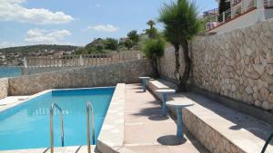 Fotografia z galérie ubytovania Family friendly apartments with a swimming pool Razanj, Rogoznica - 7606 v Ražanji