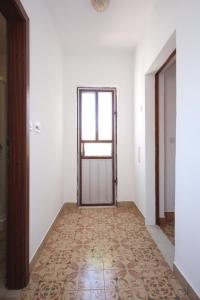Fotografia z galérie ubytovania Family friendly apartments with a swimming pool Razanj, Rogoznica - 7606 v Ražanji