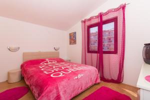 Fotografia z galérie ubytovania Apartments by the sea Okrug Gornji, Ciovo - 6078 v Trogiri