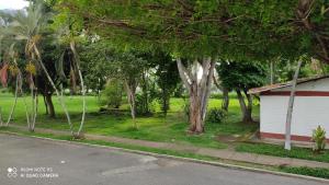 Zahrada ubytování Agradable casa para una excelente estadía.