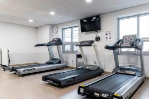 Fitness centrum a/nebo fitness zařízení v ubytování EdenStay