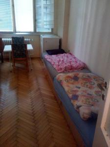 Postel nebo postele na pokoji v ubytování flat 18 minutes from Vaclavske namesti