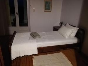Posteľ alebo postele v izbe v ubytovaní ZISSI'S HOUSE