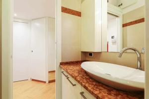 Kúpeľňa v ubytovaní SV18C Charming modern flat S Ambrogio