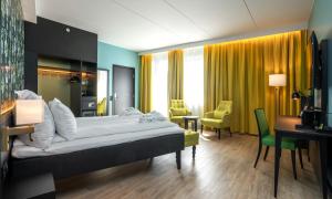Postel nebo postele na pokoji v ubytování Thon Hotel Linne