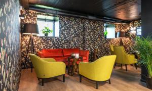 Posezení v ubytování Thon Hotel Linne