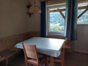 Fotografie z fotogalerie ubytování Ferienwohnung Vertatschablick v destinaci Ferlach