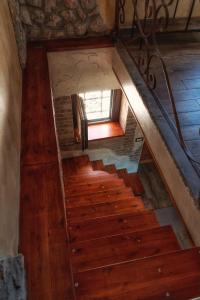 an overhead view of a wooden staircase with a window at Bella Vista in Atena Lucana