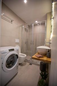 Koupelna v ubytování Vallia Suites - Luxury Suite B2