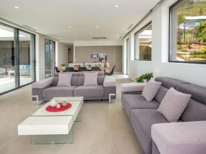 Posezení v ubytování Villa Villa Atina by Interhome