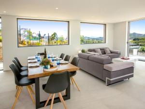 Posezení v ubytování Villa Villa Atina by Interhome