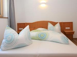 Posteľ alebo postele v izbe v ubytovaní Apartment Bernadette by Interhome