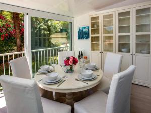 Posezení v ubytování Holiday Home Villa Polonia Mouche by Interhome