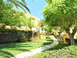 Vonkajšia záhrada v ubytovaní Holiday Home Alkabir playa by Interhome
