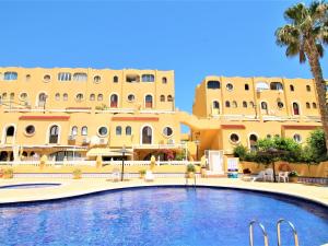 Bazén v ubytovaní Holiday Home Alkabir playa by Interhome alebo v jeho blízkosti