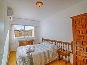 Posteľ alebo postele v izbe v ubytovaní Apartment Apolo IV-12 by Interhome