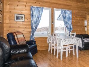 Posezení v ubytování Holiday Home Saana 1 by Interhome + 14 fotografií