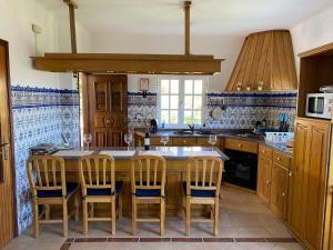 Nhà bếp/bếp nhỏ tại Villa Samaritana - Casa da Vinha