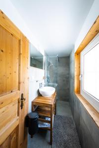 Ένα μπάνιο στο Bergmoment +103 φωτογραφίες