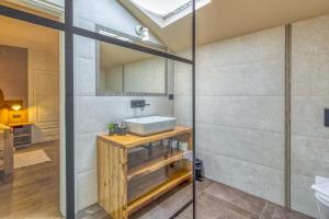 Łazienka w obiekcie Villa Kata in Selina